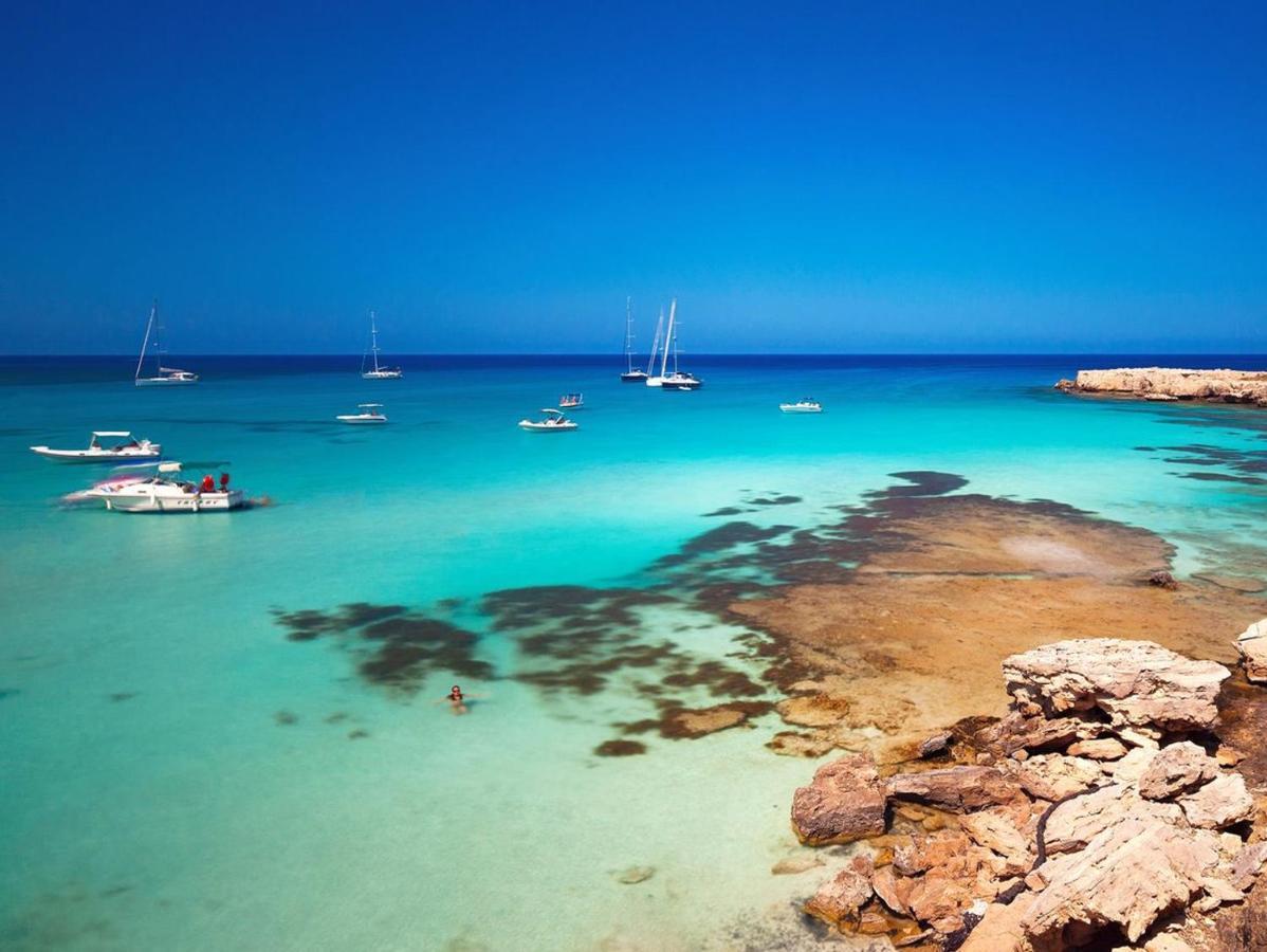 Island Home Seaside Villa Paralímni Eksteriør bilde